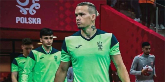 Мудрик тренується з аматорами і грає в CS: що відбувається з українцем