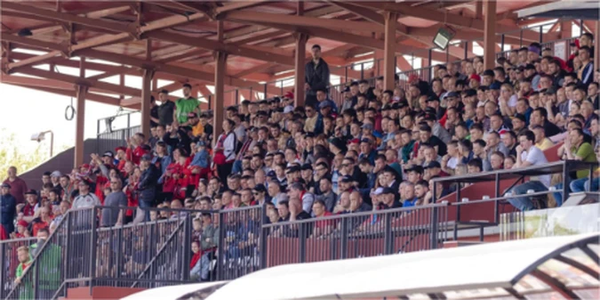 Стало відомо, скільки глядачів зможуть відвідувати матчі клубів УПЛ