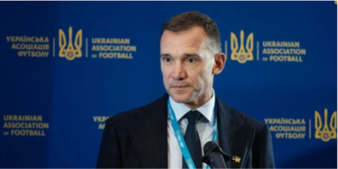 Коктейлі та пляжна атмосфера: як Шевченко насолоджується відпочинком з легендою італійського футболу (+ФОТО)