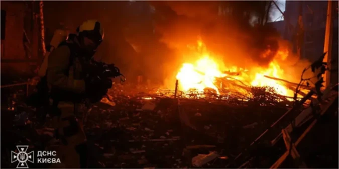 Ракетний удар пошкодив будинок відомого українського спортивного журналіста