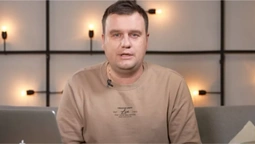Тремтячий голос і сльози в очах: коментатор не стримав емоцій перед матчем УПЛ (+ВІДЕО)