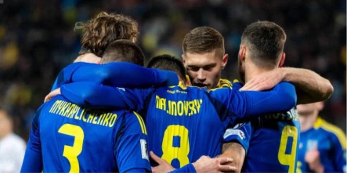 Збірна України перемогла Азербайджан у бойовому матчі