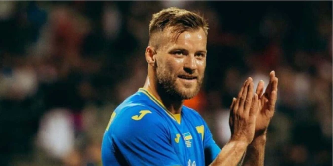 Відверте звернення Ярмоленка: гравець Динамо емоційно відреагував на перемогу у чемпіонаті