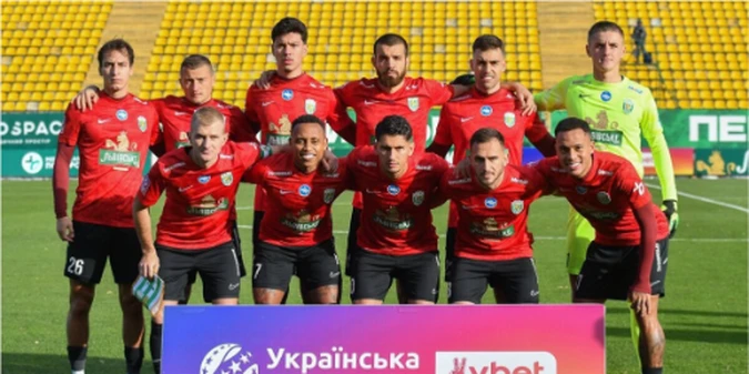 Велика ротація у Львові: Карпати прощаються з п’ятьма футболістами