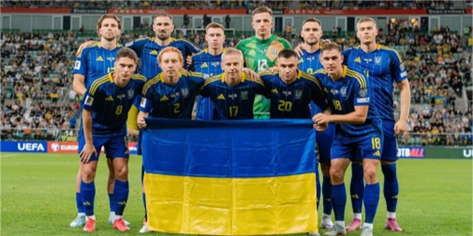 Манчестер Юнайтед «зробить все» для трансферу українця: названо ціну