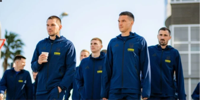 Відомі оцінки гравців збірної України після першого тайму матчу зі Швецією