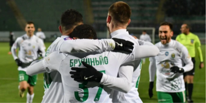 Зоря вирвала перемогу в Карпат, забивши двічі за 10 хвилин (+ВІДЕО)