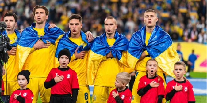 Барселона виявила бажання підписати гравця збірної України