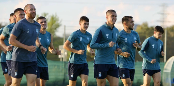 Гравці київського Динамо в 7 раз дорожчі за футболістів львівських Карпат