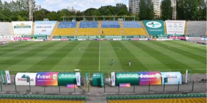 Стандарти принесли тріумф: Карпати оформили суху перемогу над Вересом