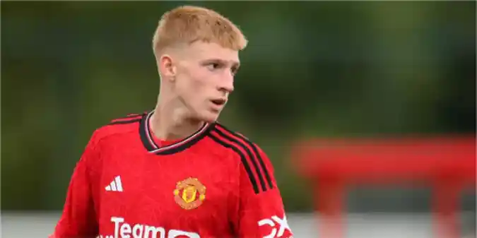 17-річний український талант провів тренування з першою командою Манчестер Юнайтед (+ФОТО)