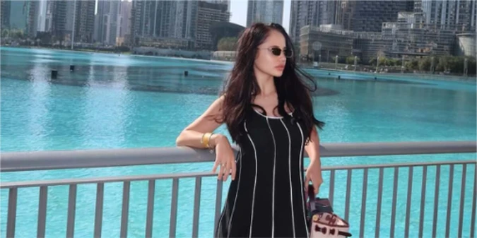 Hot girl: Дружина Буяльського вихваляється стрункою фігурою в Дубаї (+ФОТО)