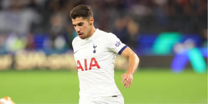 Жорсткий вердикт Де Дзербі: ексгравець Шахтаря не потрібен Тоттенгему