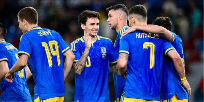 Гуцуляк вирішив долю матчу: Україна мінімально перемогла Албанію