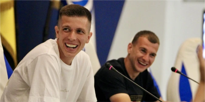 Піхальонок розповів, із ким найбільше спілкується в Динамо