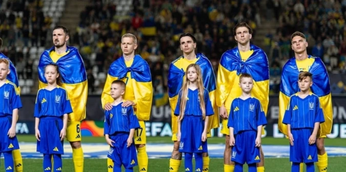 Відомі найкращі гравці збірної України та Франції у першому таймі
