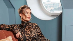 Дружина захисника МЮ оголила груди в Instagram (+ФОТО)