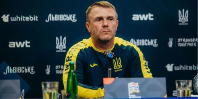 Ребров взяв паузу: журналіст розкрив причину затримки з новим клубом
