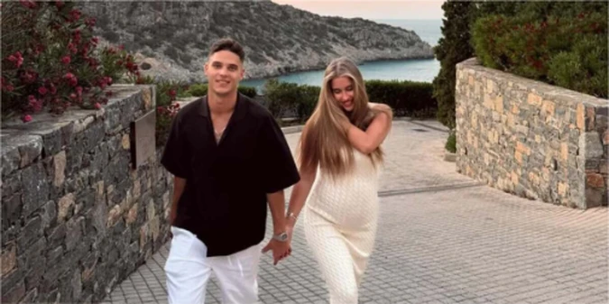 Судаков насолоджується відпочинком – яскраві кадри з родинної відпустки біля моря (+ФОТО)