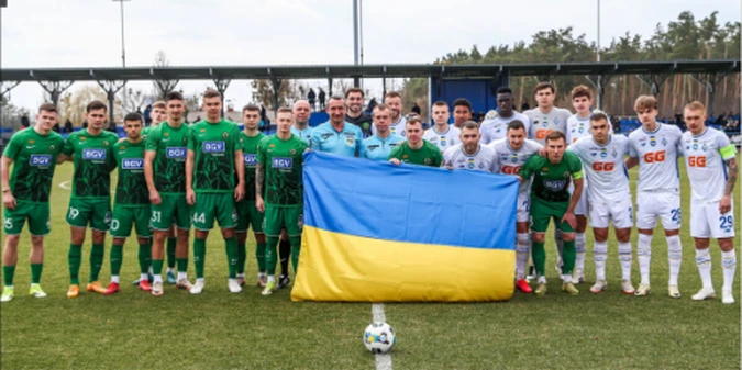 Тролінг у соцмережах: Полісся підкололо Динамо на тлі поразок киян (+ФОТО)