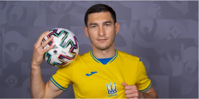 Тарас Степаненко пообіцяв стати лисим, якщо...