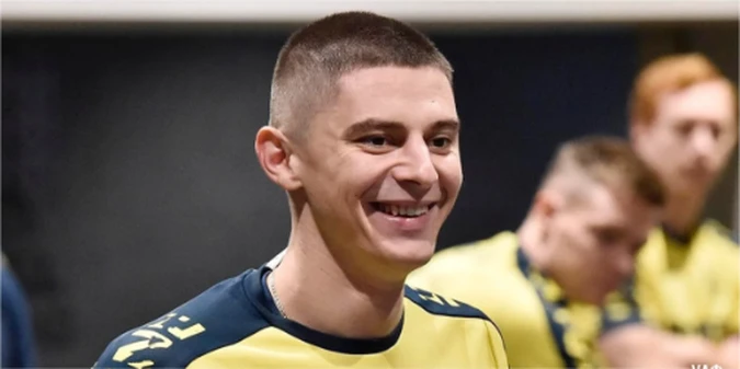 Місяць щастя: Миколенко вперше показав доньку (+ВІДЕО)