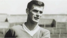 Помер легендарний англійський нападник