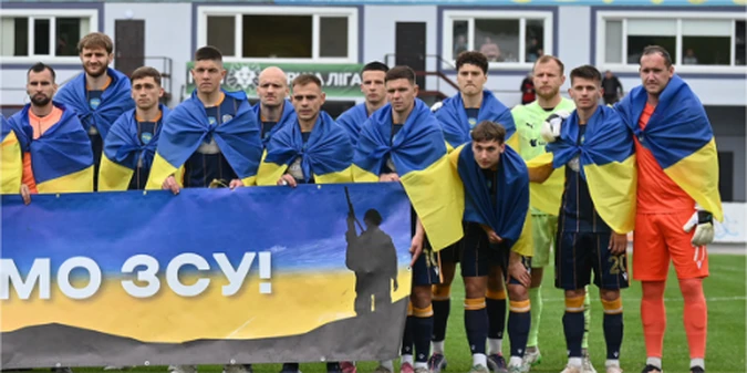 Одразу шість футболістів залишили відомий український клуб після завершення сезону