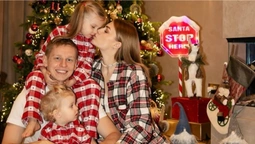 Олександр Зінченко та його родина привітали українців із Різдвом (+ФОТО)
