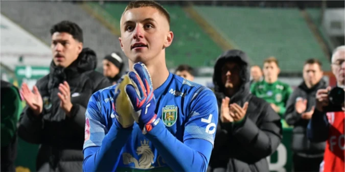 Карпати продають свою перлину: за скільки і куди перейде один із найкращих воротарів України