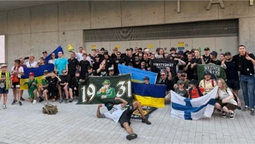 Підтримка України на стадіоні у Фінляндії: як вболівальники Ільвеса підтримали Шахтар (+ВІДЕО)