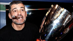 З сигарою у роті: новоспечений тренер Мілана феєрично відсвяткував тріумф в Суперкубку Італії (+ВІДЕО)