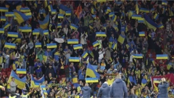 10 років тому українські фанати заспівали світовий хіт "**** - уйло" (+ВІДЕО)