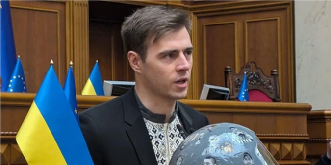 Дружина гравця збірної України жорстко наїхала на Гераскевича (+ФОТО)