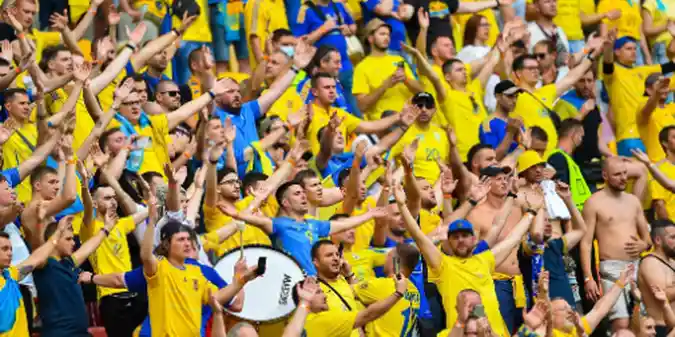 Українські вболівальники (не) комічно відреагували на поразку національної збірної від Румунії (+МЕМИ)