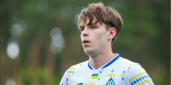 Пів року на лаві запасних: вінгер Динамо повернеться до Києва