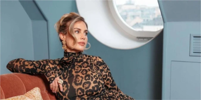 Дружина захисника МЮ оголила груди в Instagram (+ФОТО)