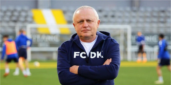 Ігор Суркіс: Допомога військовим – це пріоритет. А футбол та все інше – за дужками