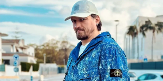 Усик несподівано зустрівся із легендою футболу в Нью-Йорку (+ВІДЕО)