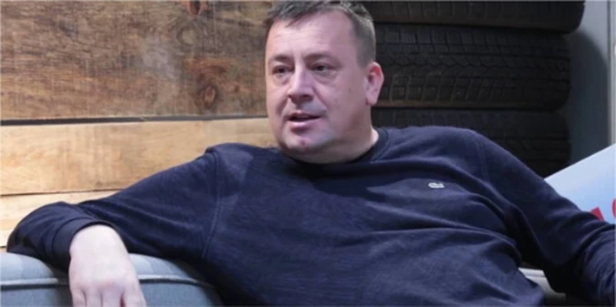 Президент клубу вигнав тренера та усіх гравців
