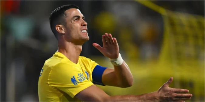 🤯На Кріштіану Роналду подали до суду!