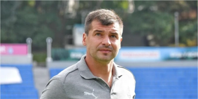 Наставник Зорі розкритикував арбітра матчу з Шахтарем