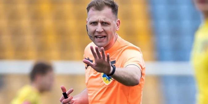 Стали відомі арбітри півфіналів Кубка України