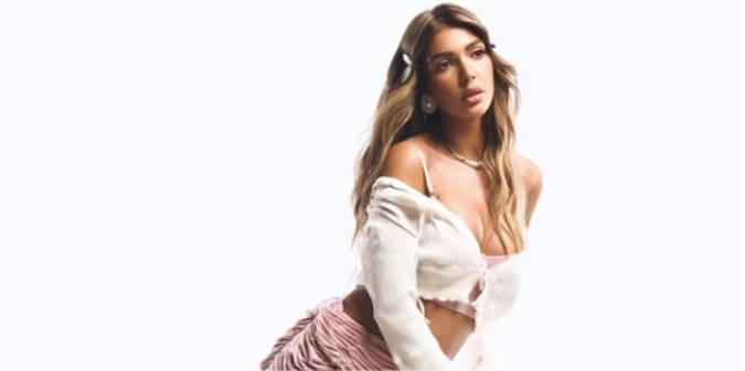 Дружина зірки збірної України підкорила Instagram новим сексуальним образом (+ФОТО)