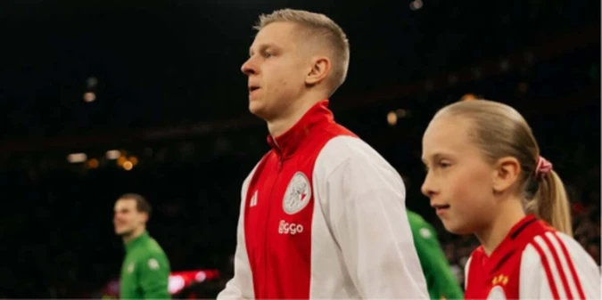 Зінченко залишив Аякс через серйозне ушкодження: реакція тренера