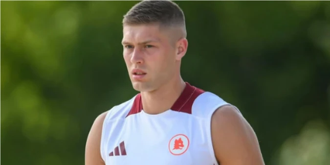 Довбик на порозі зміни клубу в Італії: відома майбутня команда форварда