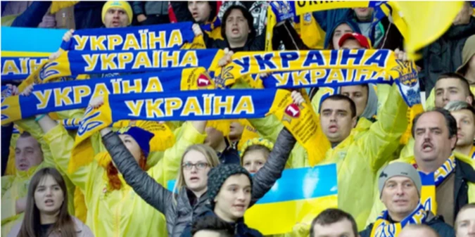 Футболіст збірної Франції звернувся до фанатів України