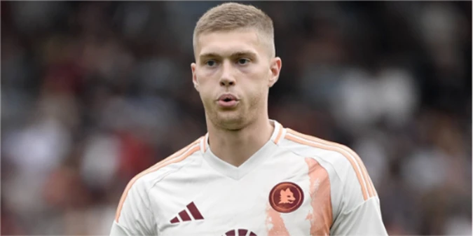 Потрібно критикувати Довбика, - італійський журналіст