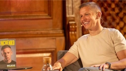 Олександр Зінченко презентував автобіографічну книгу «Вірити» (+ФОТО)