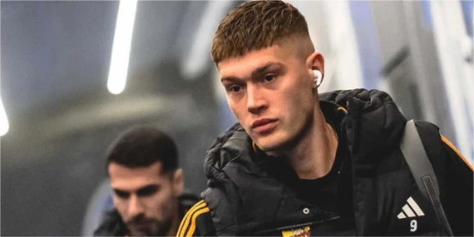 Легенда Роми назвав головну проблему Довбика в Італії